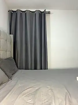 prettiepearl online show from 05.01.26