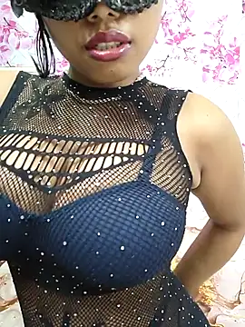 sandy naughty online show from 04.26.26