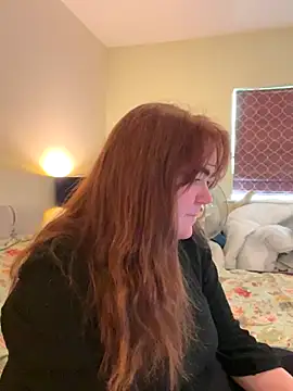 Snapshot of curvy-milf-abbie chatting on 12.03.24 curvy-milf-abbie online show from 12.03.24