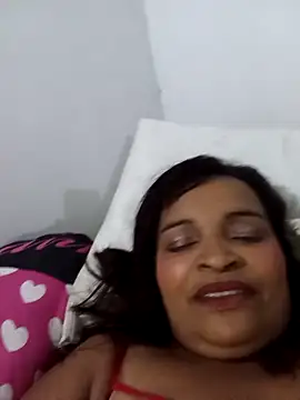 Snapshot of _violetta_- chatting on 05.06.26 violetta - online show from 05.06.26