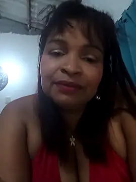 Snapshot of _violetta_- chatting on 05.10.26 violetta - online show from 05.10.26