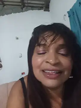 Snapshot of _violetta_- chatting on 06.09.26 violetta - online show from 06.09.26