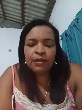 Snapshot of _violetta_- chatting on 06.12.26 violetta - online show from 06.12.26