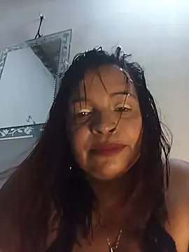 Snapshot of _violetta_- chatting on 06.17.26 violetta - online show from 06.17.26