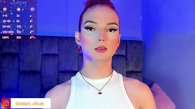 Liittle foxxxy online show from 02.28.25