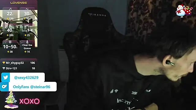 Snapshot of sexy264329 chatting on 12.15.24 sexy264329 online show from 12.15.24