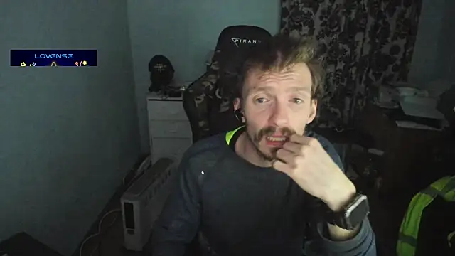 Snapshot of sexy264329 chatting on 02.18.25 sexy264329 online show from 02.18.25