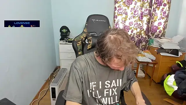 Snapshot of sexy264329 chatting on 03.01.25 sexy264329 online show from 03.01.25