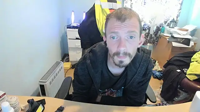 Snapshot of sexy264329 chatting on 09.16.25 sexy264329 online show from 09.16.25