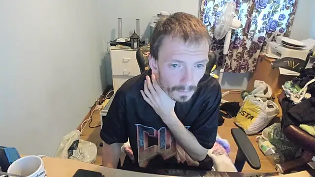 Snapshot of sexy264329 chatting on 10.19.25 sexy264329 online show from 10.19.25