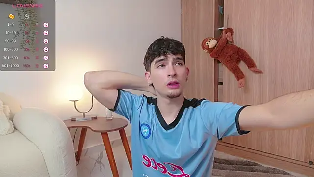 zenn rush1 online show from 03.14.25