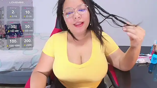 italy   boobs online show from 03.03.25