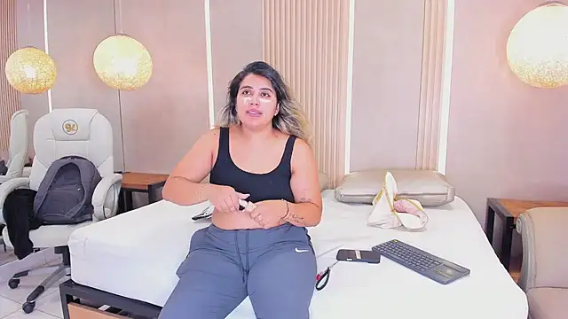 Snapshot of julietha_taylor chatting on 07.06.26 julietha taylor online show from 07.06.26