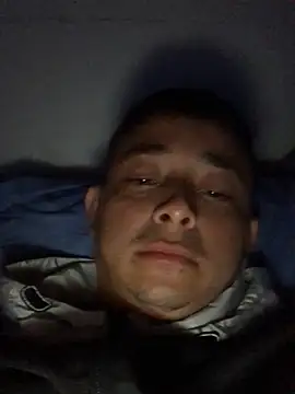 Snapshot of isacalejandroo chatting on 12.25.24 isacalejandroo online show from 12.25.24