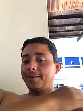 Snapshot of isacalejandroo chatting on 01.22.25 isacalejandroo online show from 01.22.25