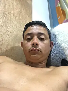 Snapshot of isacalejandroo chatting on 01.30.25 isacalejandroo online show from 01.30.25