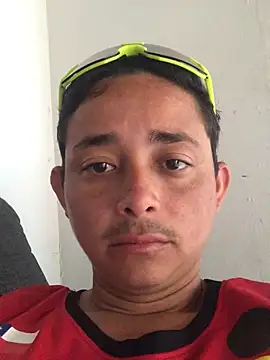 Snapshot of isacalejandroo chatting on 02.04.25 isacalejandroo online show from 02.04.25