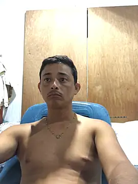 Snapshot of isacalejandroo chatting on 02.06.25 isacalejandroo online show from 02.06.25