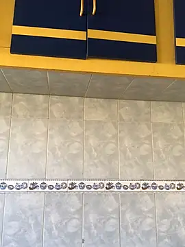 Snapshot of isacalejandroo chatting on 02.06.25 isacalejandroo online show from 02.06.25