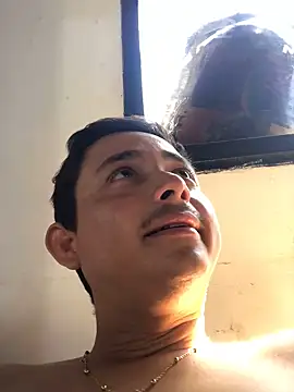 Snapshot of isacalejandroo chatting on 02.09.25 isacalejandroo online show from 02.09.25