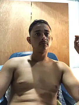 Snapshot of isacalejandroo chatting on 02.12.25 isacalejandroo online show from 02.12.25