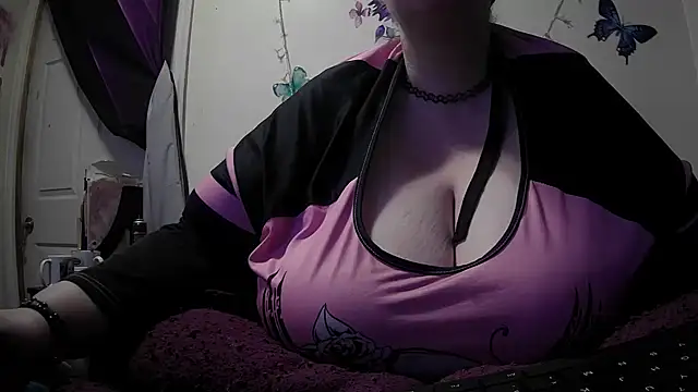 Snapshot of Alli_Kat chatting on 01.07.26 Alli Kat online show from 01.07.26