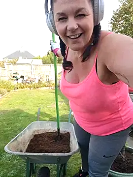 420Curvybabe online show from 10.07.25