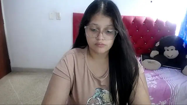 Snapshot of angel_barbie_1 chatting on 06.26.26 angel barbie 1 online show from 06.26.26