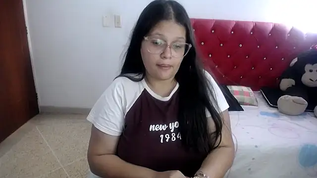 Snapshot of angel_barbie_1 chatting on 06.30.26 angel barbie 1 online show from 06.30.26