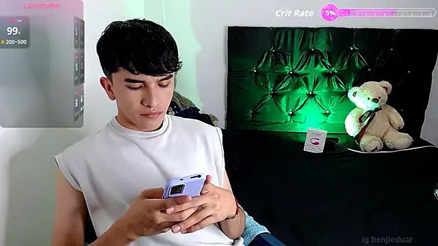 benji hoter online show from 12.17.25