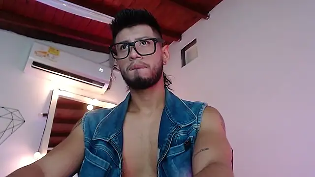 Colby brown03 online show from 02.13.26