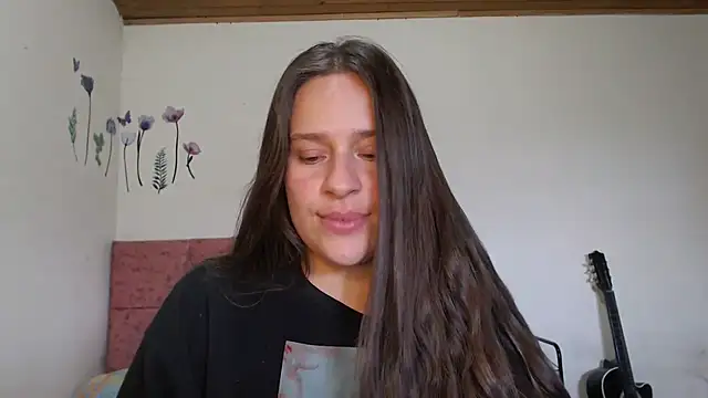 Snapshot of Serenity chatting on 01.08.26 Serenity online show from 01.08.26