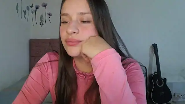 Snapshot of Serenity chatting on 02.22.26 Serenity online show from 02.22.26