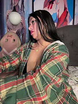 Im Little online show from 07.06.26
