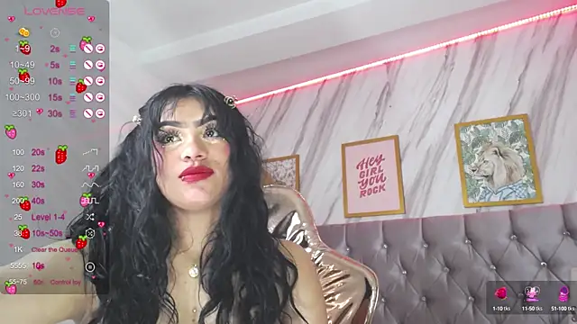 Snapshot of Laia_angel_b chatting on 01.12.25 Laia angel b online show from 01.12.25