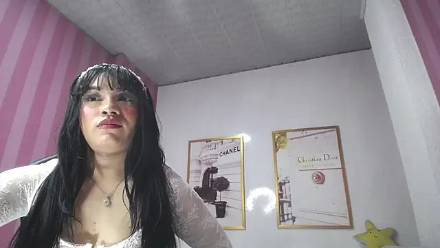 Snapshot of Laia_angel_b chatting on 03.14.25 Laia angel b online show from 03.14.25