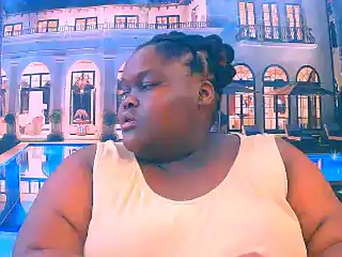 Snapshot of EbonyHotBuns chatting on 06.25.26 EbonyHotBuns online show from 06.25.26