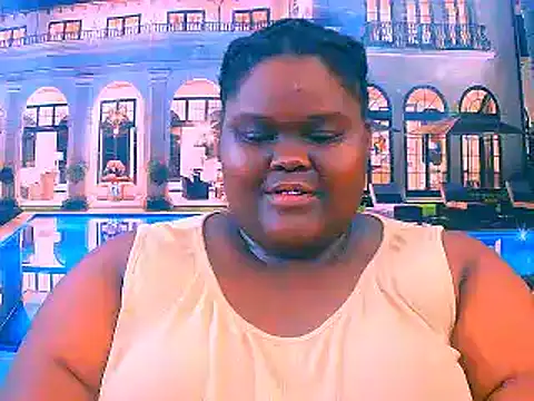 Snapshot of EbonyHotBuns chatting on 07.01.26 EbonyHotBuns online show from 07.01.26