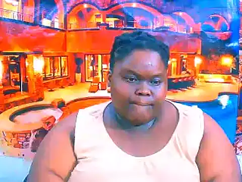 Snapshot of EbonyHotBuns chatting on 07.08.26 EbonyHotBuns online show from 07.08.26