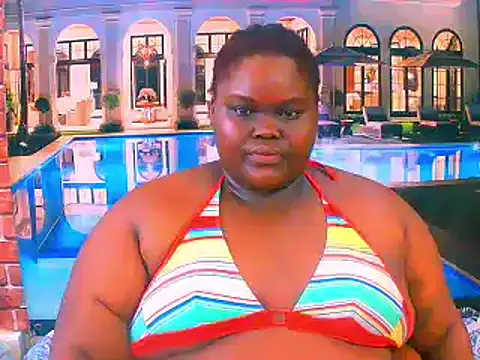 Snapshot of EbonyHotBuns chatting on 07.27.26 EbonyHotBuns online show from 07.27.26