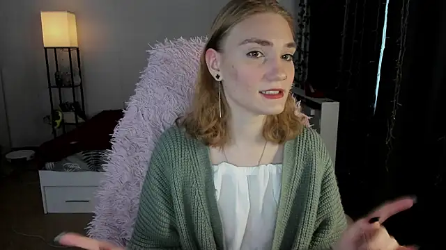 ReddHotPipper online show from 11.30.25