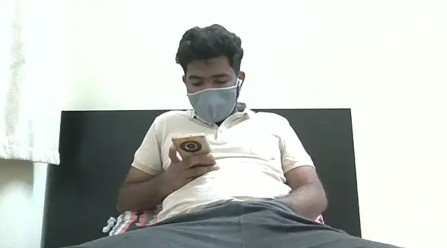 Snapshot of nick05inch chatting on 01.09.25 nick05inch online show from 01.09.25