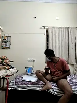 Snapshot of nick05inch chatting on 12.15.25 nick05inch online show from 12.15.25