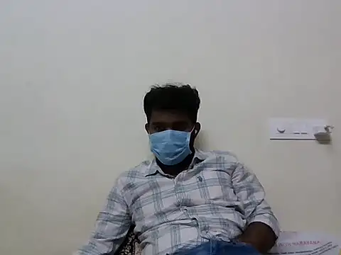 Snapshot of nick05inch chatting on 01.19.26 nick05inch online show from 01.19.26