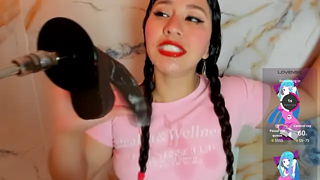 hade cute online show from 05.04.26