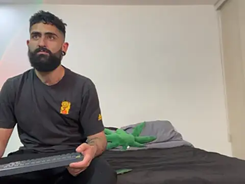 Snapshot of Drogamma chatting on 01.11.26 Drogamma online show from 01.11.26