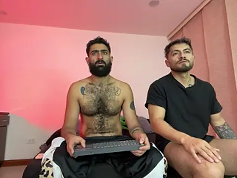 Snapshot of Drogamma chatting on 02.15.26 Drogamma online show from 02.15.26