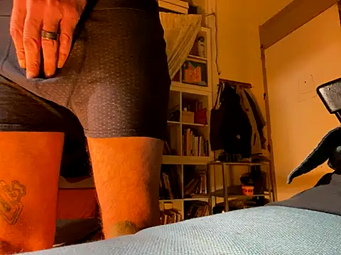 otikatseikaip3r online show from 10.12.25