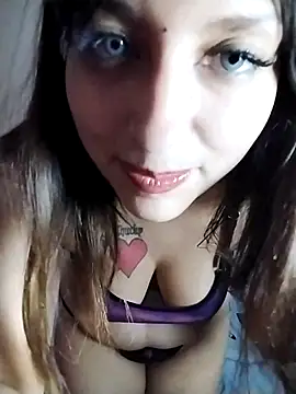 Snapshot of candyrellaJade chatting on 03.02.25 candyrellaJade online show from 03.02.25