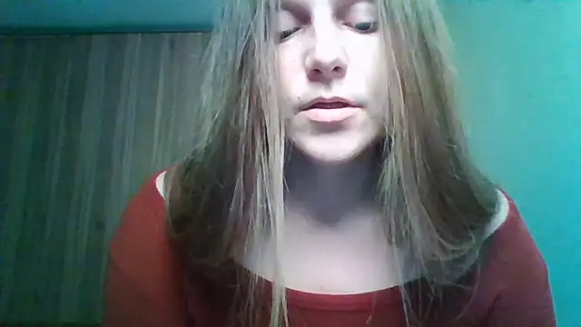 Snapshot of Evasapples chatting on 06.06.26 Evasapples online show from 06.06.26